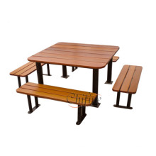 Picknicktisch aus Polyresin und Stahl